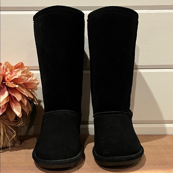 BearPaw Women's Classic Black Winter Boots - Picture 2 of 6